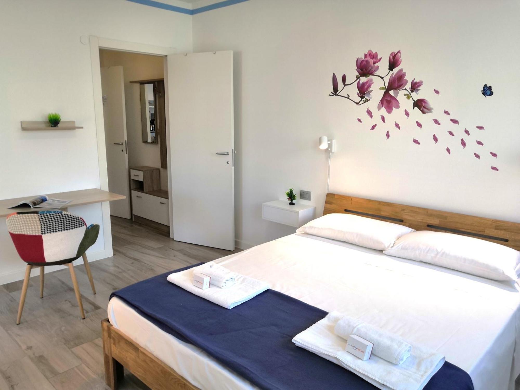Butterfly Apt Suna Beach Verbania Exterior foto
