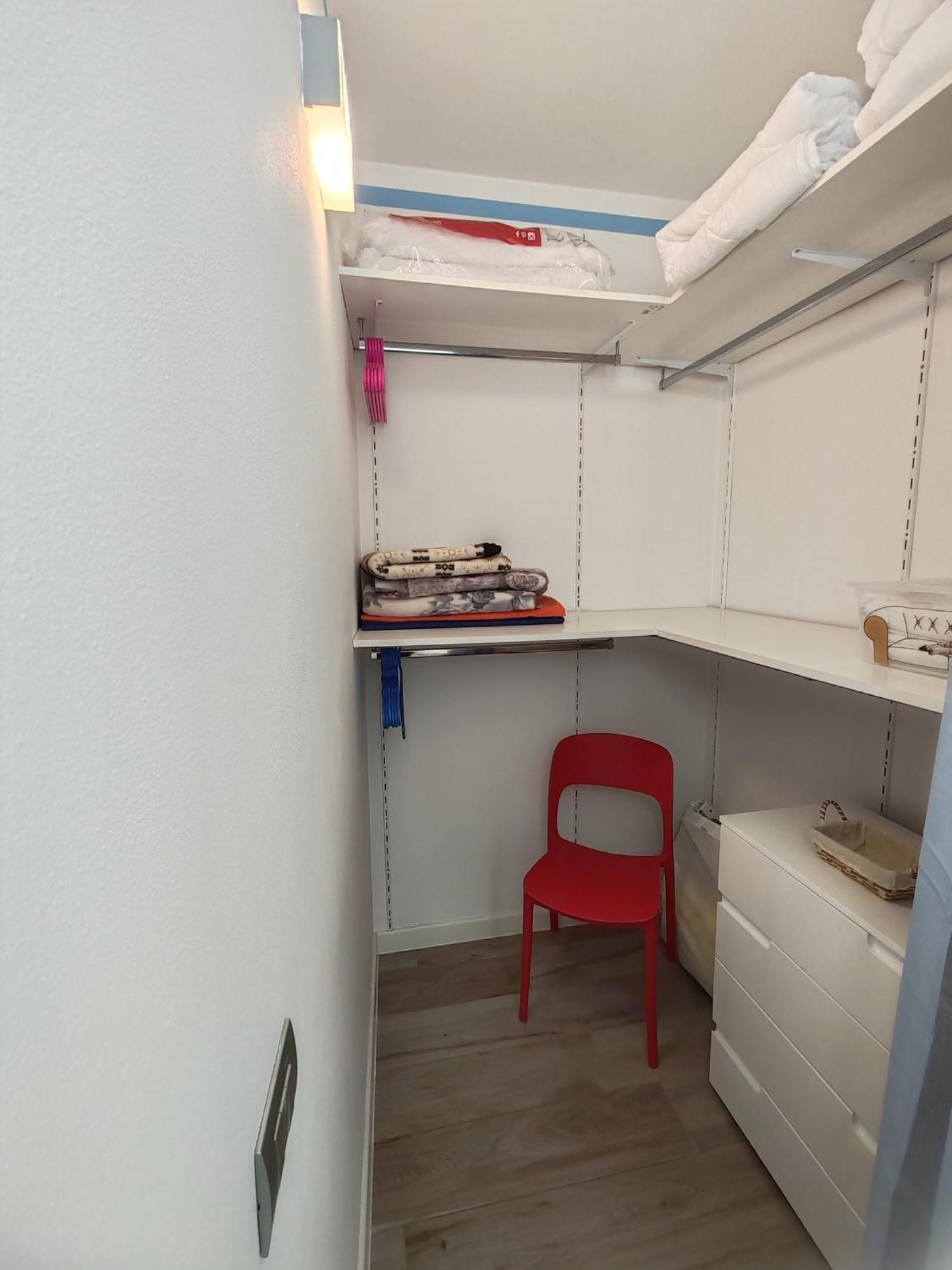 Butterfly Apt Suna Beach Verbania Exterior foto